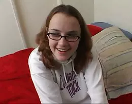 cute girl okularowe banged przez twardy kutas