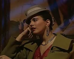 Angelica bella i zara białych w klasyczny włoski film