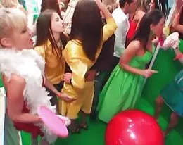 seks orgia (płeć lalki)