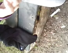 ona oglądać e dotknąć mojego penisa